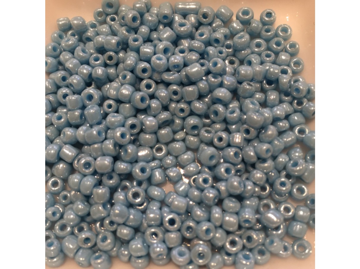 8/0 Glas seed beads, skyblå 2-3mm, 10g