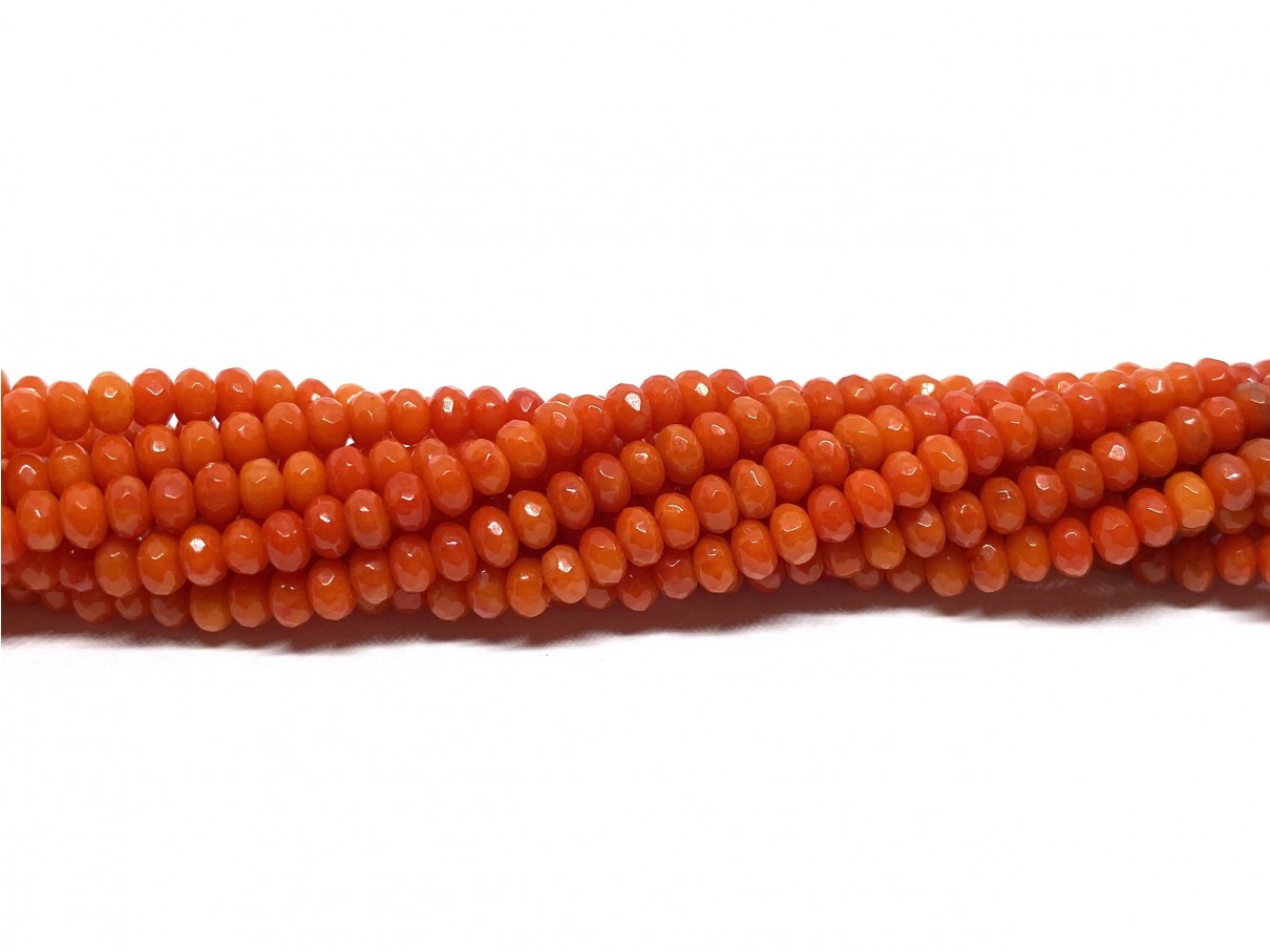 Orange-rød koral, facetslebne rondeller 2x4mm, hel streng