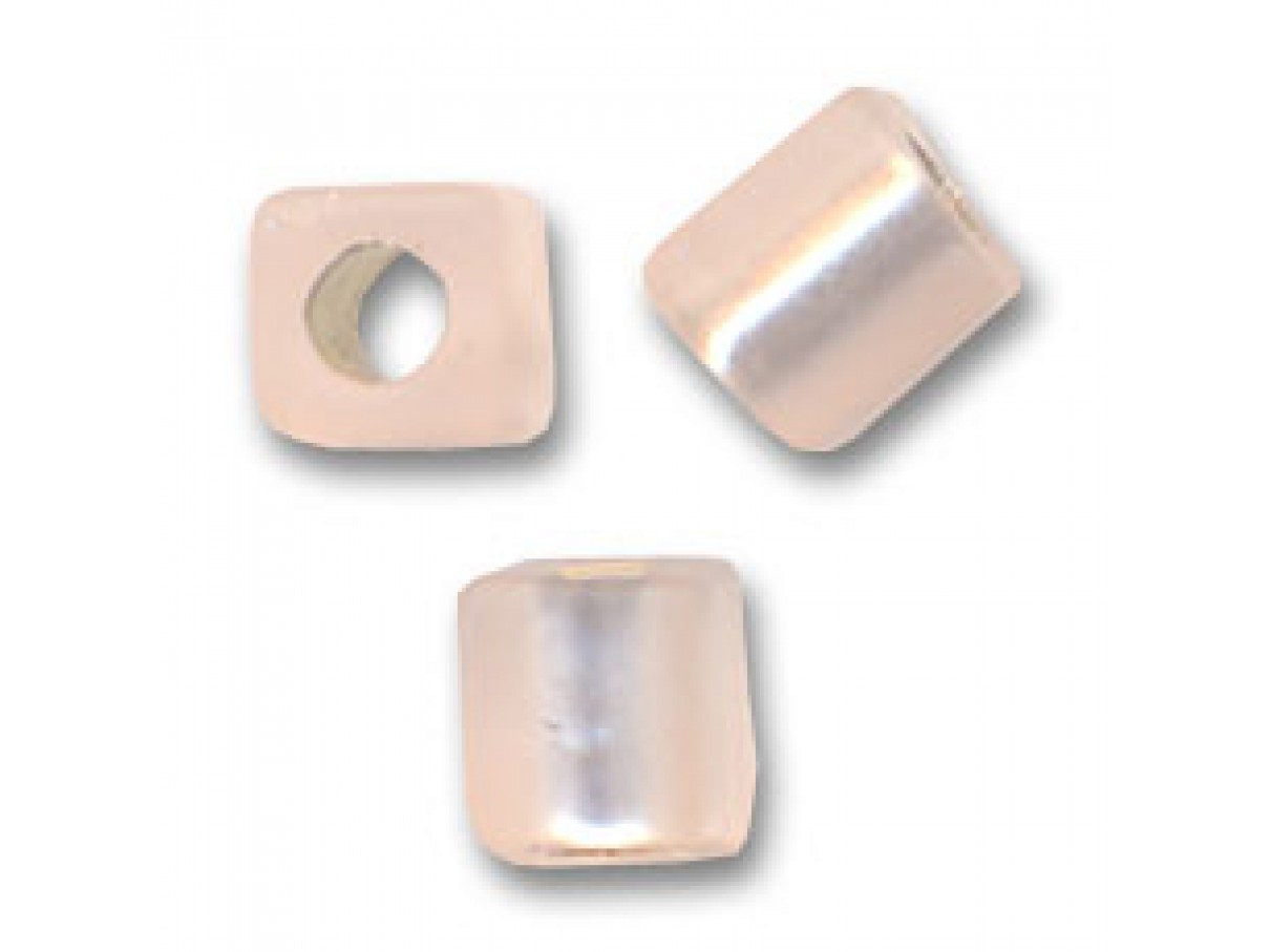 Miyuki cubes 3mm, Light Blush Mat Silver Lined (23f) 5g