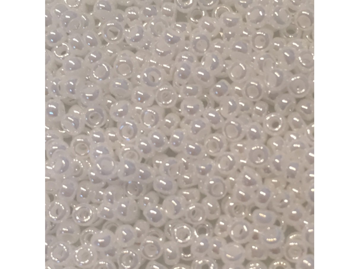 Miyuki Rocailles seed beads, 11/0 White Pearl Ceylon (528)