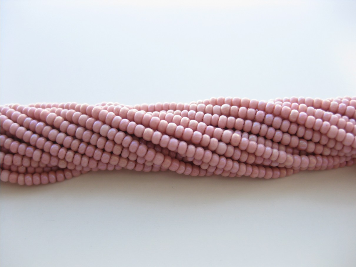 Preciosa seed beads #11 rosa regnbue, 50cm streng