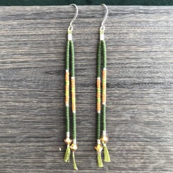 Øreringe på silkesnor, grøn, orange og sølv