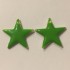 Emalje vedhæng, 17mm stjerner, 2 stk lys grønne